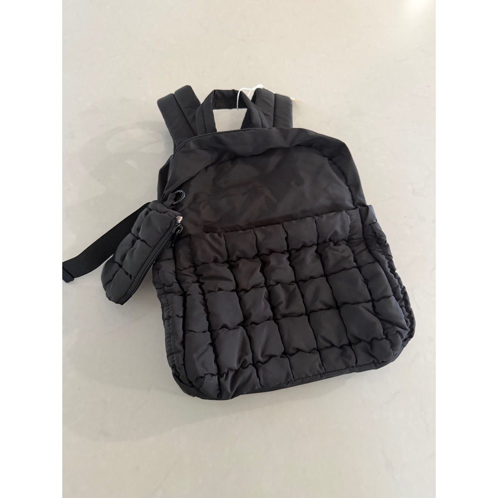 Bagsmart Black Puffy Quilted Backpack with Detachable Pouch NWT - Picture 2 of 6